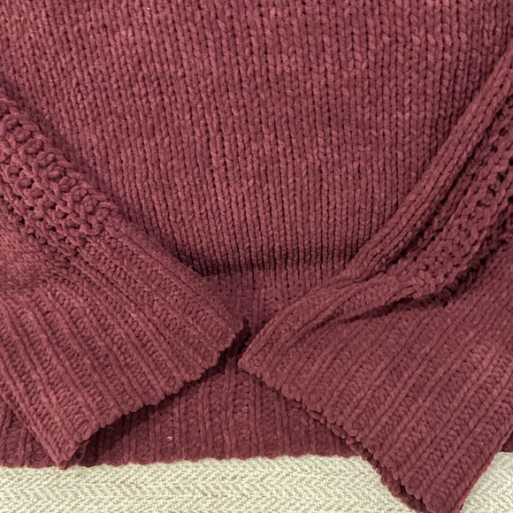 Express womens high neck soft sweater size large EUC! - Picture 4 of 11